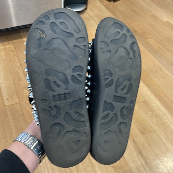 Alexander McQueen Studded Leather Sandals - Picture 4 of 7